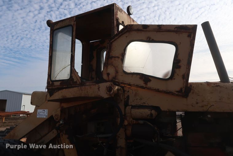 image for item DH0790 Michigan wheel loader