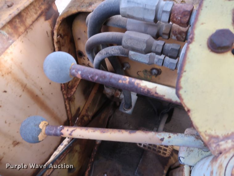 image for item DH0790 Michigan wheel loader