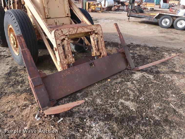 image for item DH0790 Michigan wheel loader