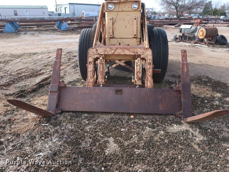 image for item DH0790 Michigan wheel loader