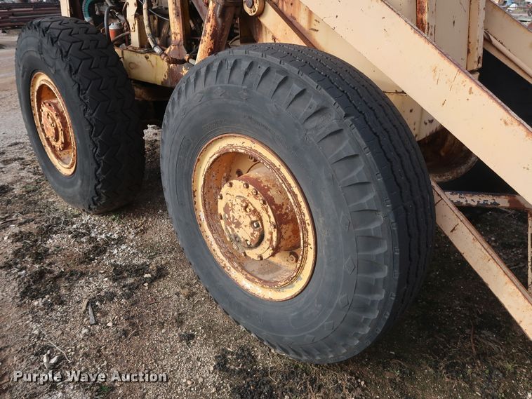 image for item DH0790 Michigan wheel loader