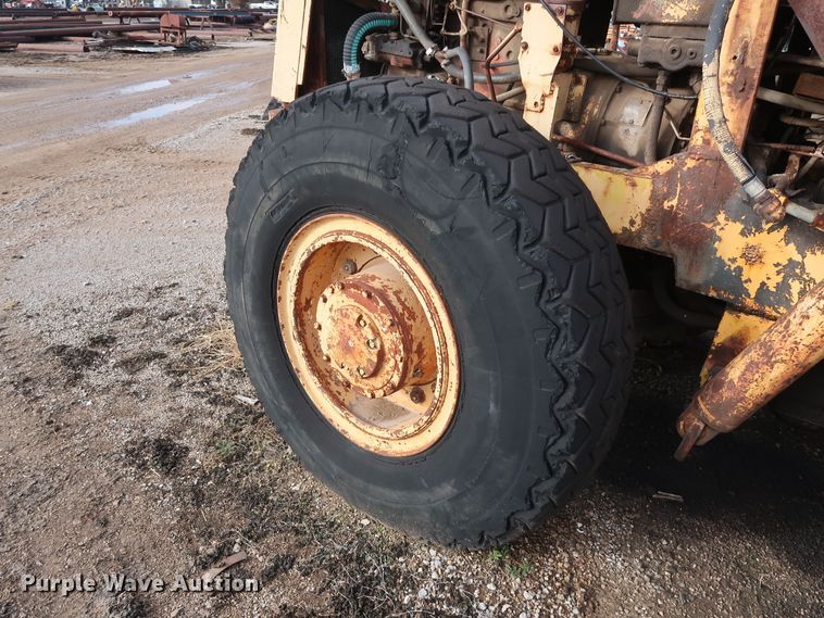 image for item DH0790 Michigan wheel loader