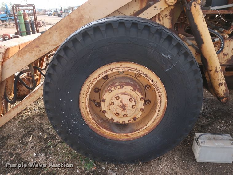 image for item DH0790 Michigan wheel loader
