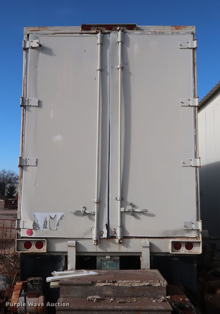 image for item DH0797 1981 Lufkin TFV-IP dry van trailer