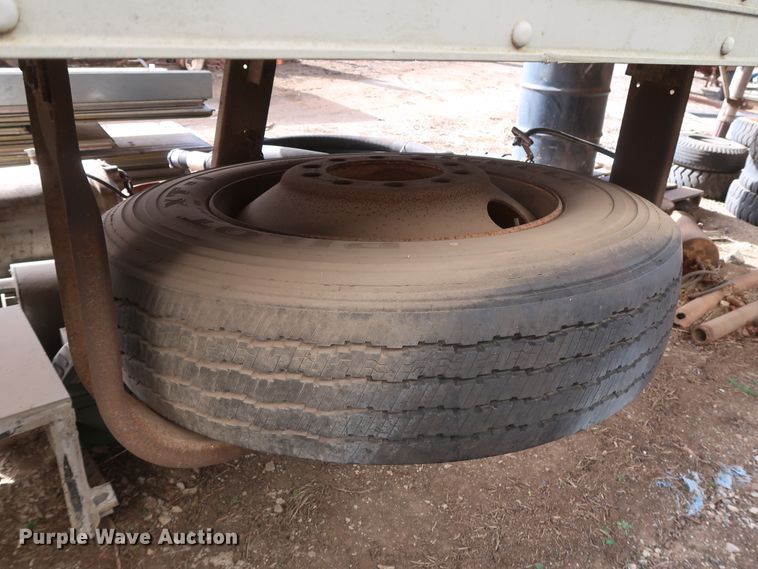 image for item DH0797 1981 Lufkin TFV-IP dry van trailer