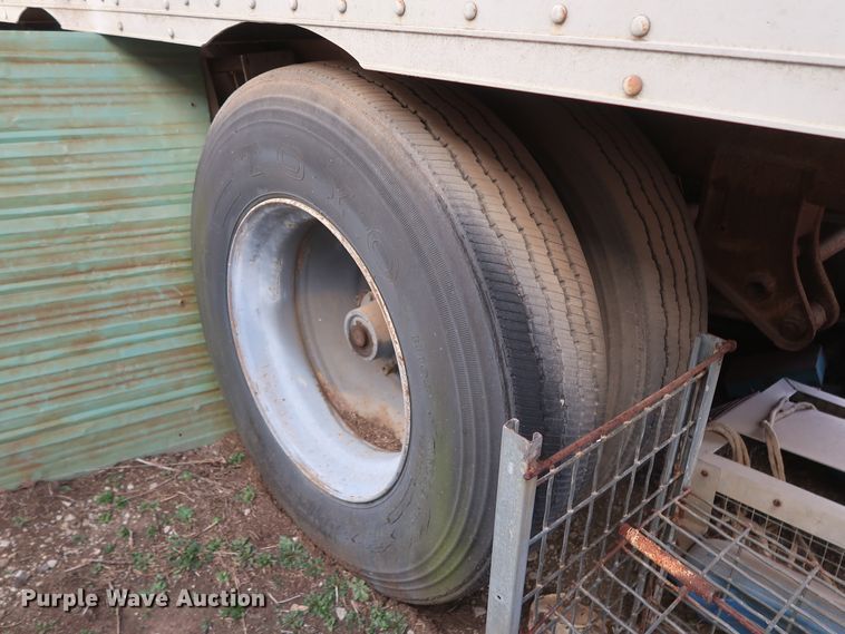 image for item DH0797 1981 Lufkin TFV-IP dry van trailer