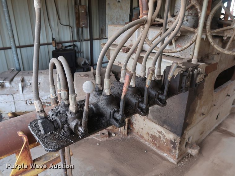 image for item DH0811 Birdsboro pipe straightener