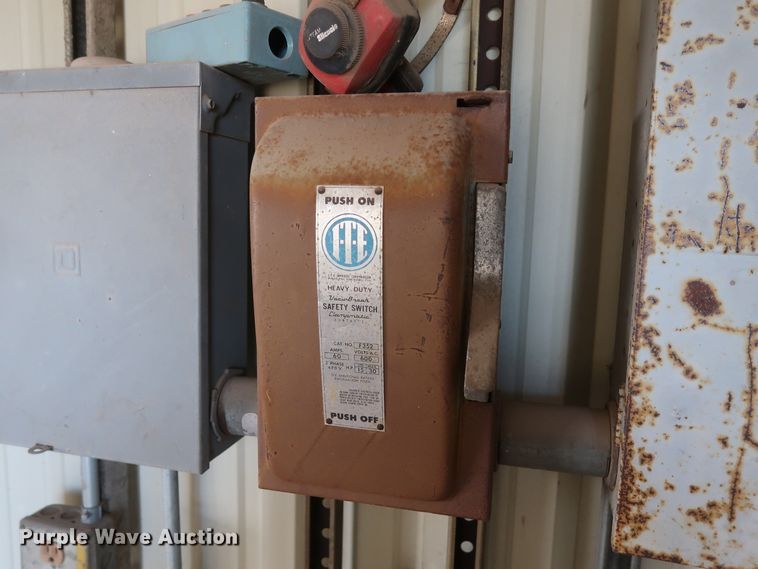 image for item DH0811 Birdsboro pipe straightener