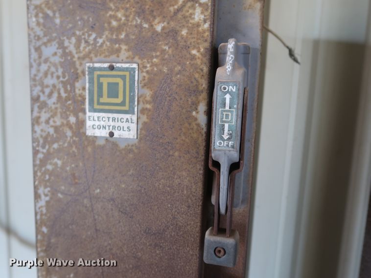 image for item DH0811 Birdsboro pipe straightener