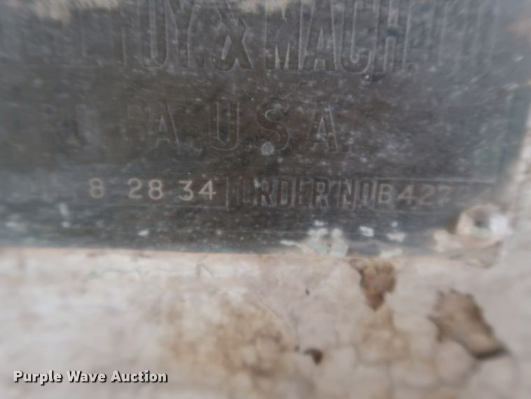 image for item DH0811 Birdsboro pipe straightener