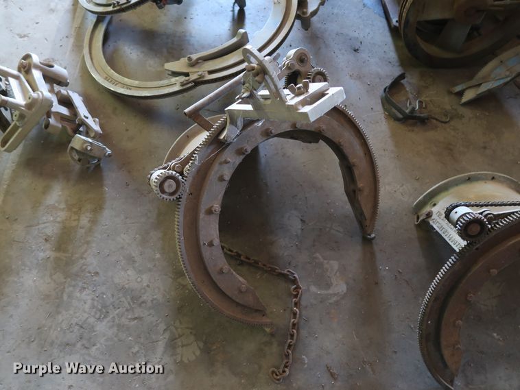 image for item DH0833 Approximately 10 pipe bevelers