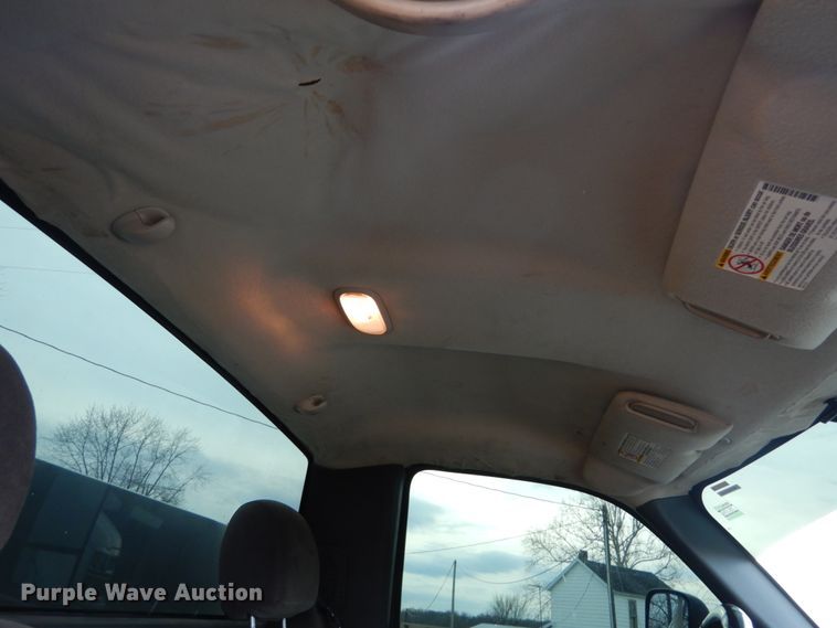 image for item DH5066 2007 Chevrolet Silverado 2500HD utility bed pickup truck