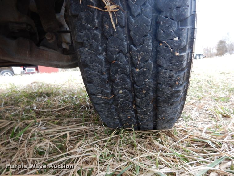 image for item DH5066 2007 Chevrolet Silverado 2500HD utility bed pickup truck