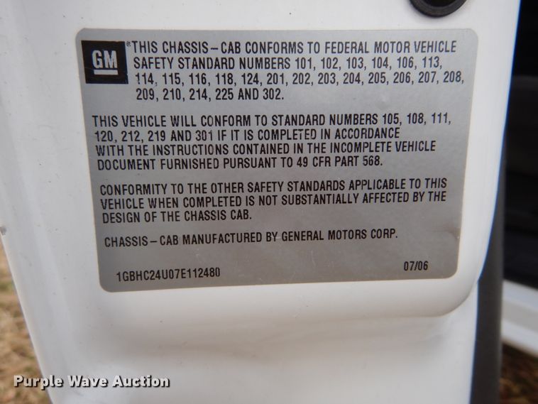 image for item DH5066 2007 Chevrolet Silverado 2500HD utility bed pickup truck