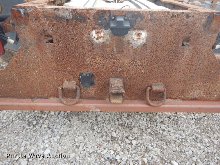 image for item DH6289 2005 Ford F450 Super Duty XLT Crew Cab truck cab and chassis