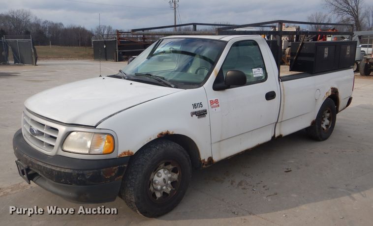 image for item DH6290 1999 Ford F250 pickup truck