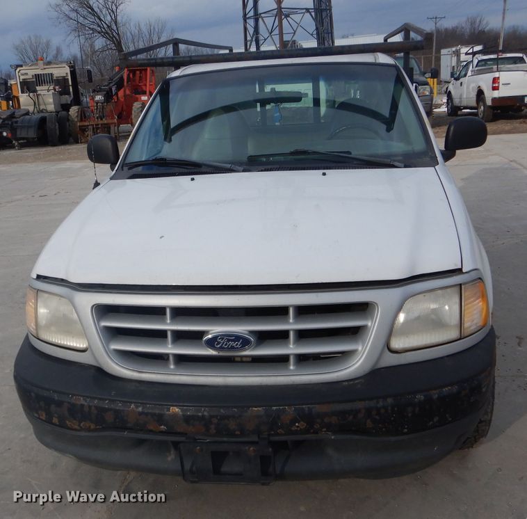 image for item DH6290 1999 Ford F250 pickup truck