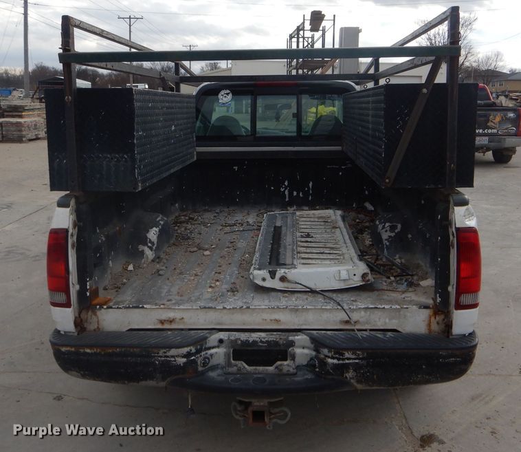 image for item DH6290 1999 Ford F250 pickup truck