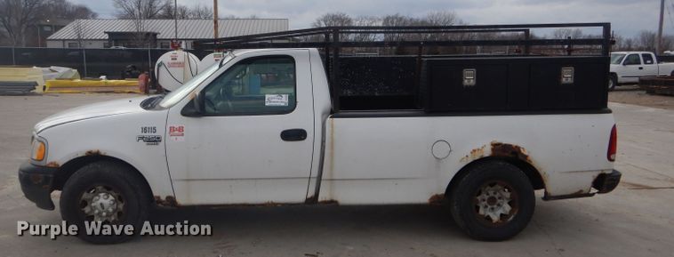 image for item DH6290 1999 Ford F250 pickup truck