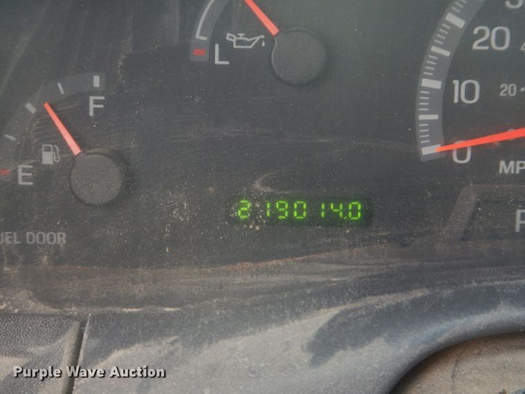 image for item DH6290 1999 Ford F250 pickup truck