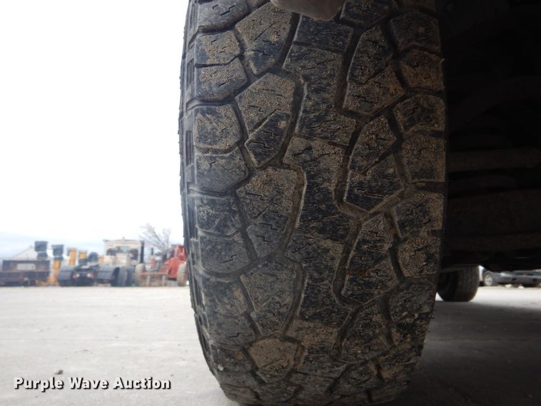 image for item DH6290 1999 Ford F250 pickup truck