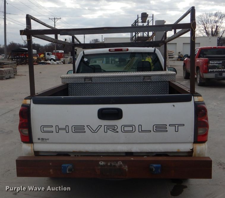 image for item DH6291 2005 Chevrolet Silverado 1500 pickup truck