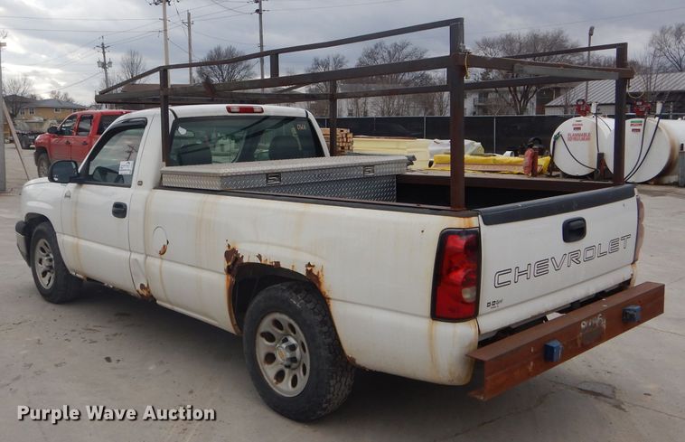 image for item DH6291 2005 Chevrolet Silverado 1500 pickup truck