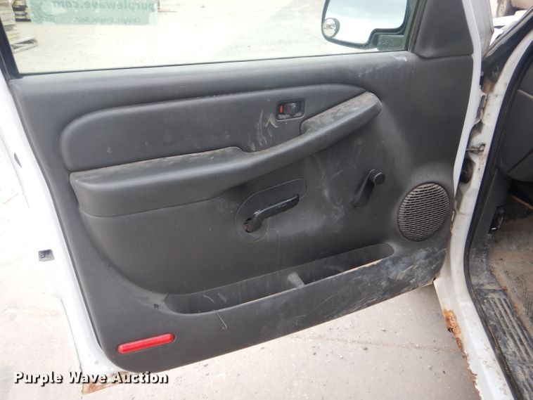 image for item DH6291 2005 Chevrolet Silverado 1500 pickup truck