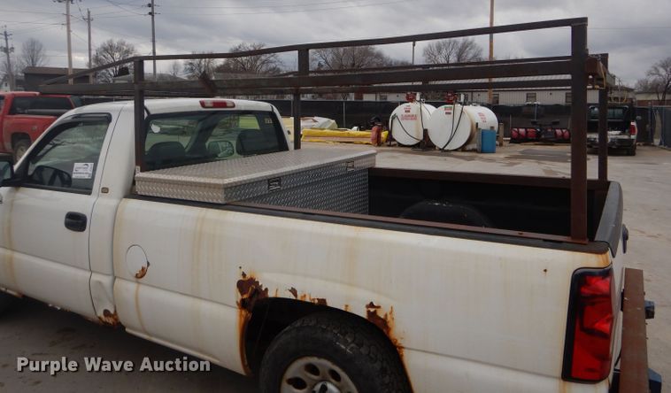 image for item DH6291 2005 Chevrolet Silverado 1500 pickup truck