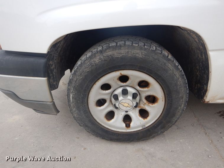 image for item DH6291 2005 Chevrolet Silverado 1500 pickup truck