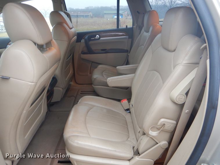 image for item DH6292 2008 Buick Enclave CXL SUV