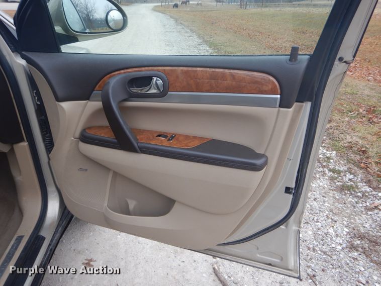 image for item DH6292 2008 Buick Enclave CXL SUV