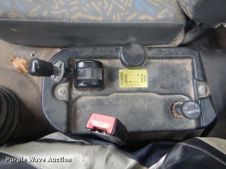 image for item DH6293 2000 Mack MS box truck