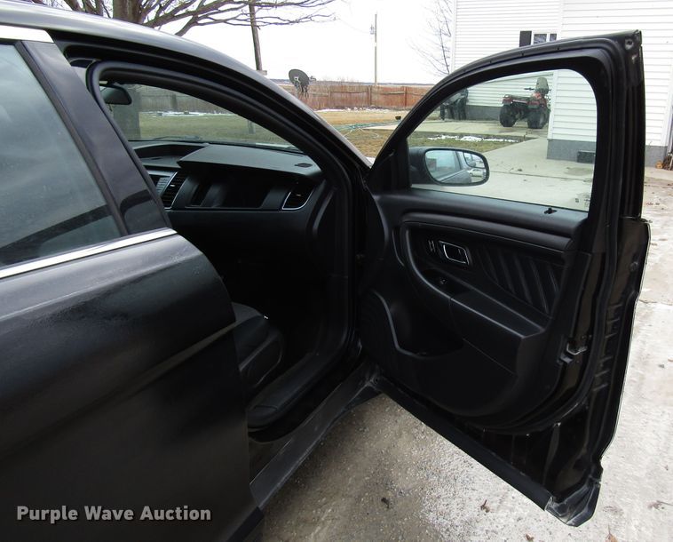 image for item DH8357 2014 Ford Taurus Police