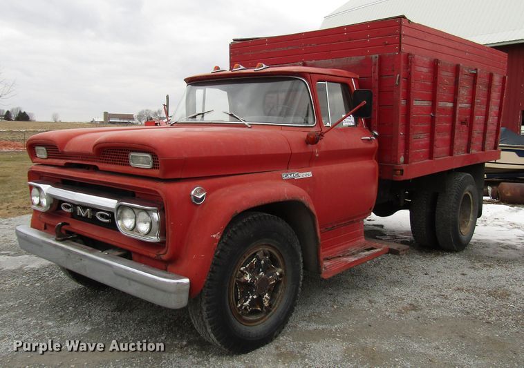 image for item DH8361 1961 GMC 4000 grain truck