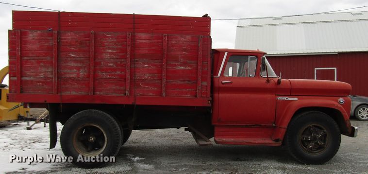 image for item DH8361 1961 GMC 4000 grain truck