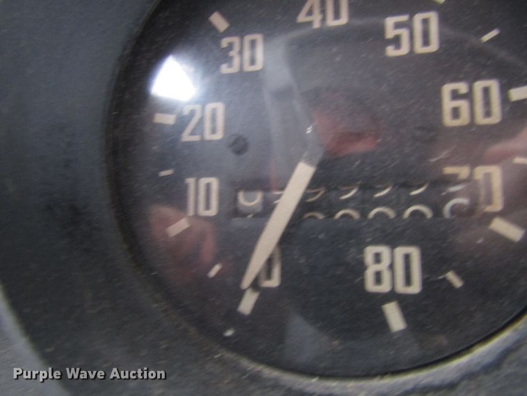 image for item DH8361 1961 GMC 4000 grain truck