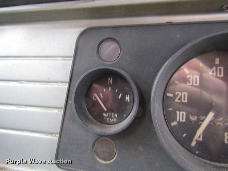 image for item DH8361 1961 GMC 4000 grain truck