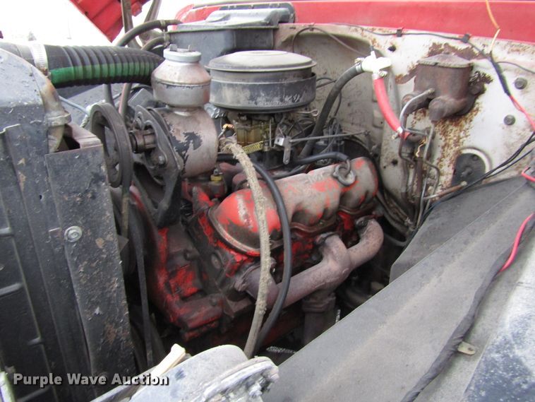 image for item DH8361 1961 GMC 4000 grain truck