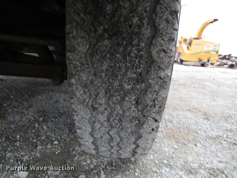 image for item DH8361 1961 GMC 4000 grain truck