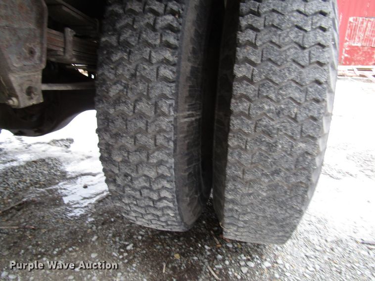 image for item DH8361 1961 GMC 4000 grain truck