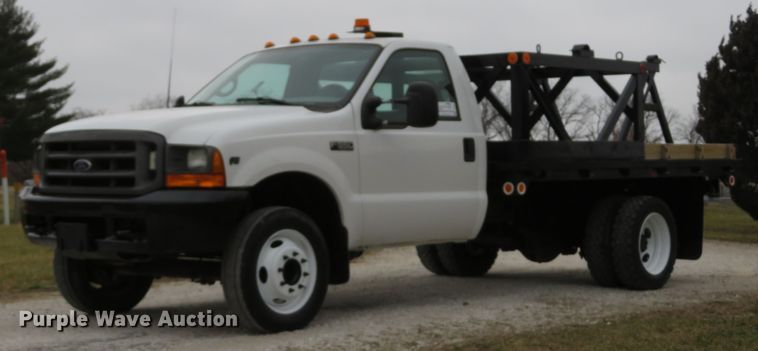 image for item DI2013 2000 Ford F550 Super Duty XL flatbed truck