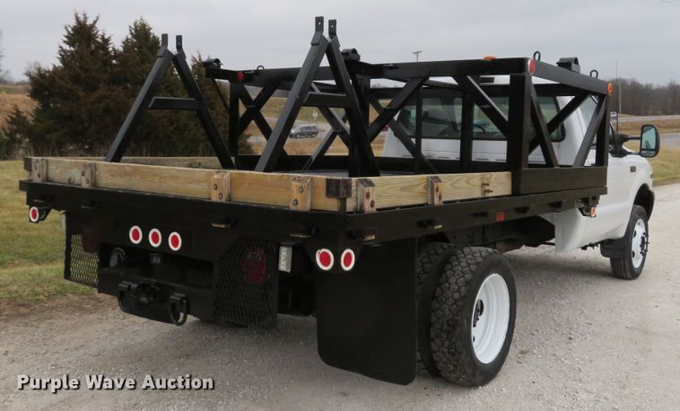 image for item DI2013 2000 Ford F550 Super Duty XL flatbed truck