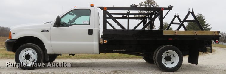 image for item DI2013 2000 Ford F550 Super Duty XL flatbed truck