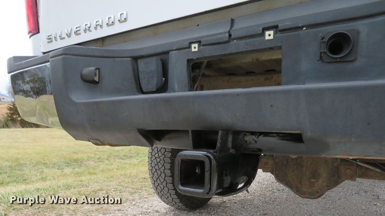 image for item DI2018 2007 Chevrolet Silverado 2500 pickup truck