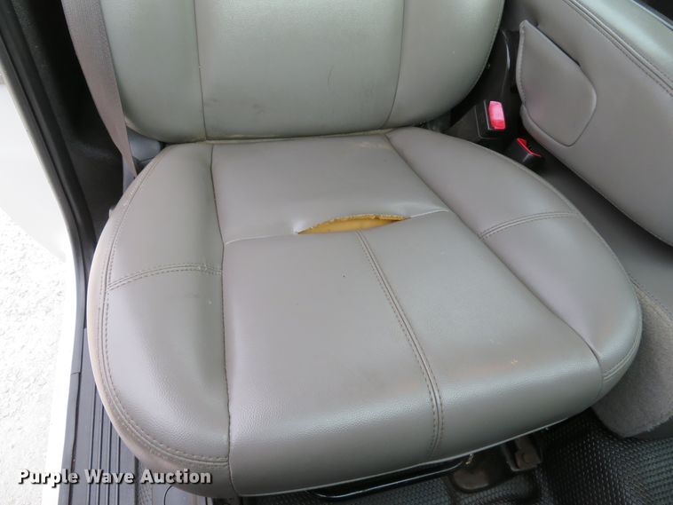 image for item DI2018 2007 Chevrolet Silverado 2500 pickup truck