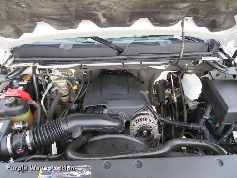 image for item DI2018 2007 Chevrolet Silverado 2500 pickup truck