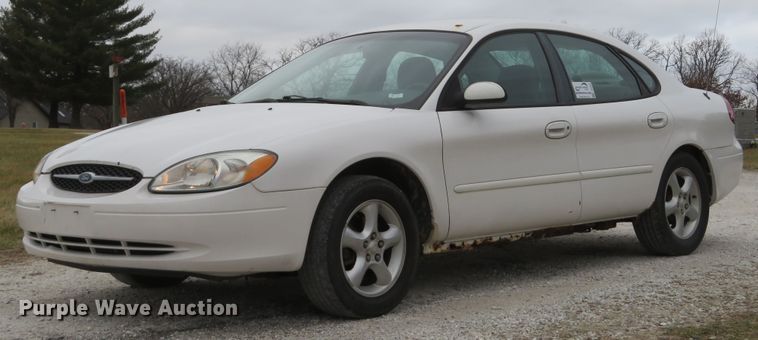 image for item DI2020 2001 Ford Taurus SE
