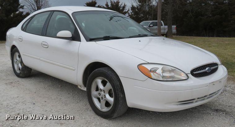 image for item DI2020 2001 Ford Taurus SE