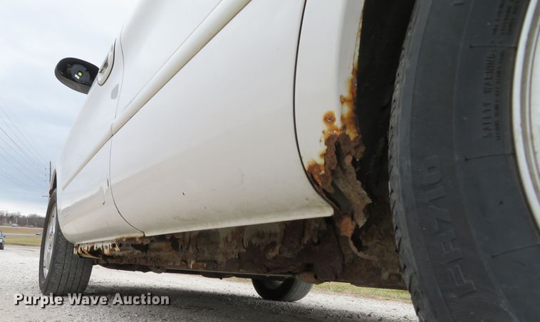 image for item DI2020 2001 Ford Taurus SE